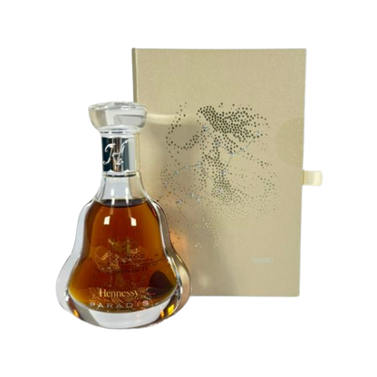 Hennessy Paradis Zodiac Astrology Series