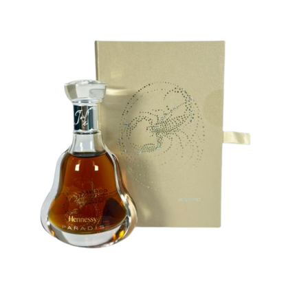Hennessy Paradis Zodiac Astrology Series